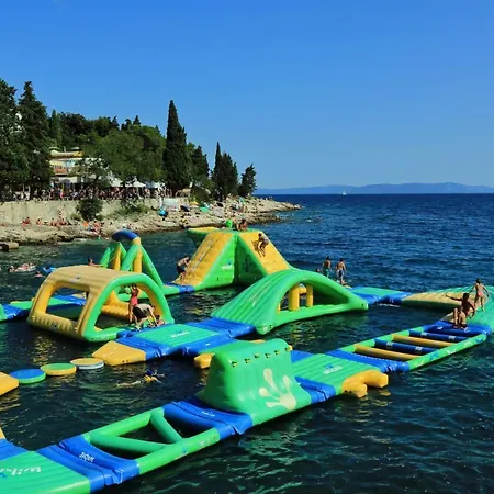 With A Parking Space Rabac, Labin - 7442 شقة غاباس