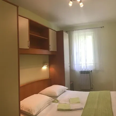 With A Parking Space Rabac, Labin - 7442 Daire
