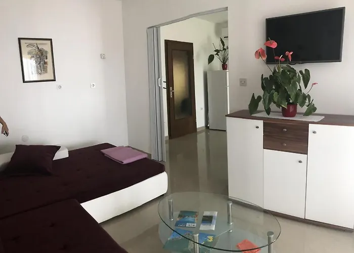 With A Parking Space Rabac, Labin - 7442 *